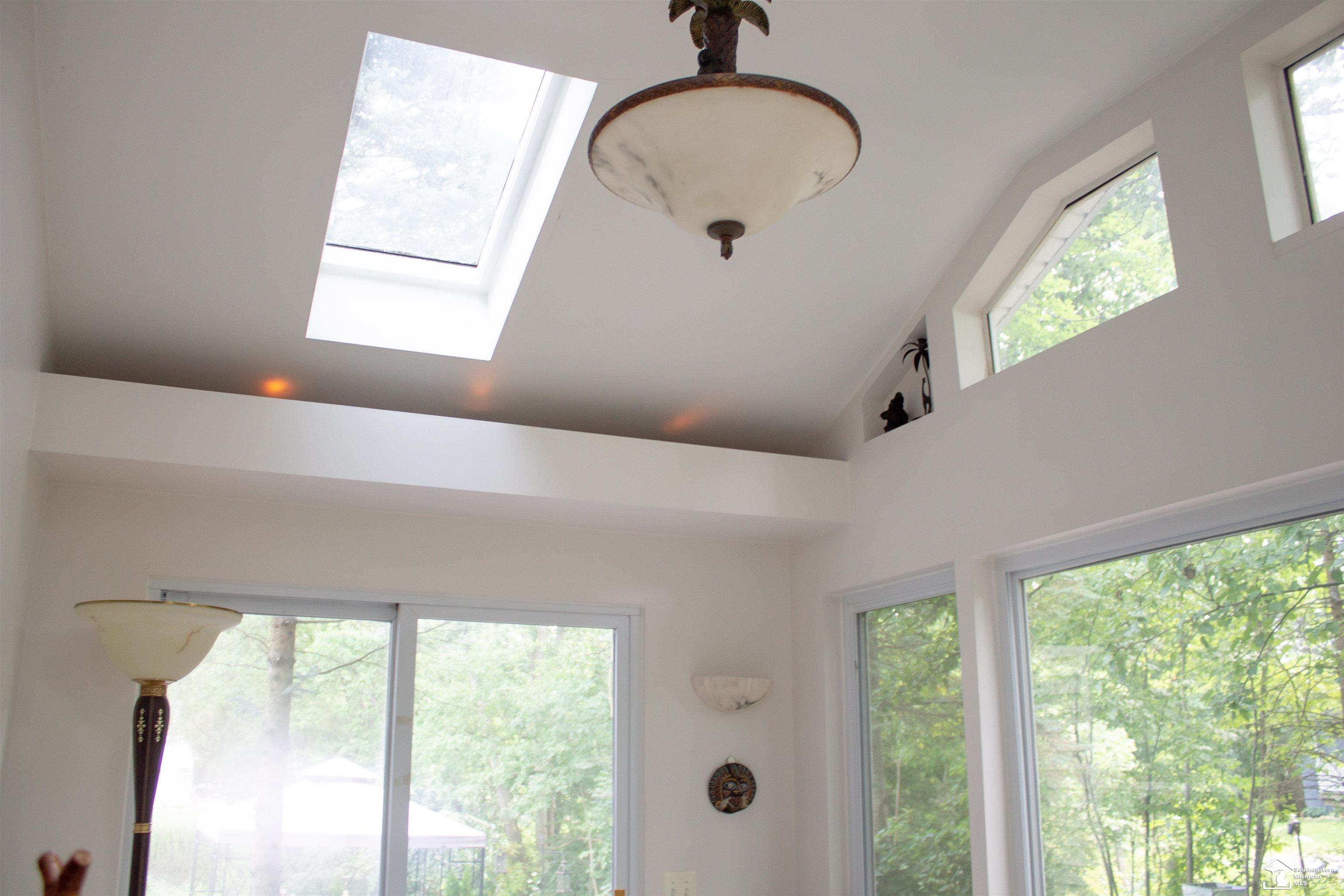 5312 Dickson Road Howell, MI 48843 - Photo 29 of 36 50110586-28.JPG