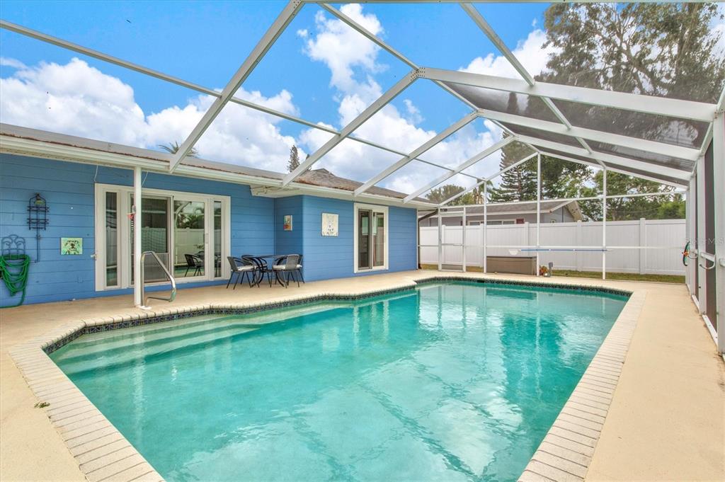 3236 South Lockwood Ridge Road Sarasota, FL 34239 - Photo 36 of 59 Gallery Image 36