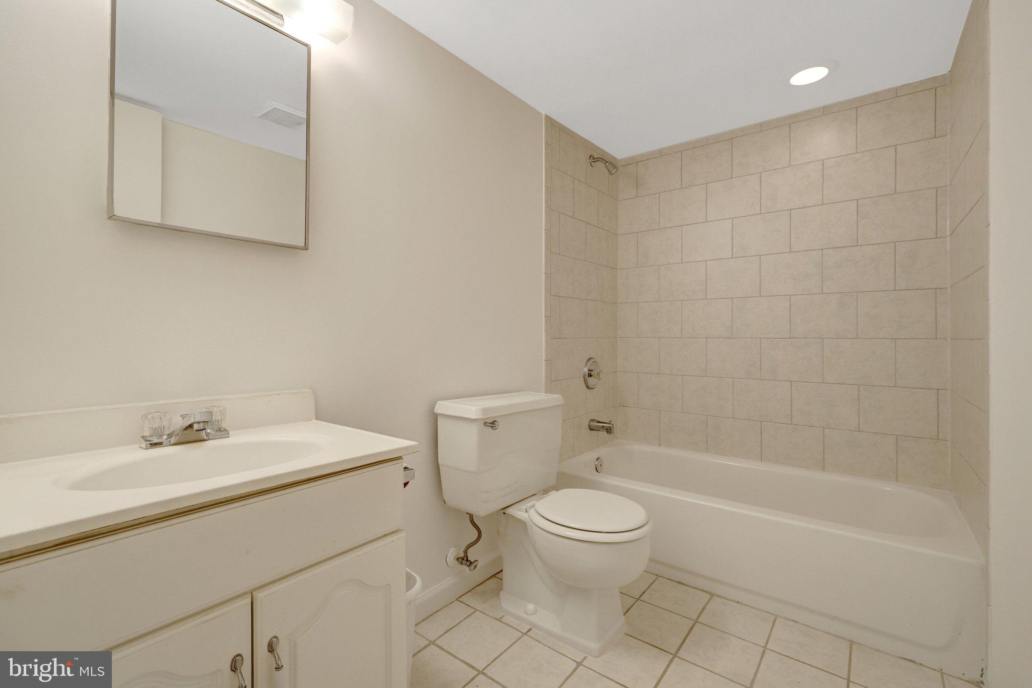 2231 Wheelwright Court Reston, VA 20191 - Photo 34 of 46