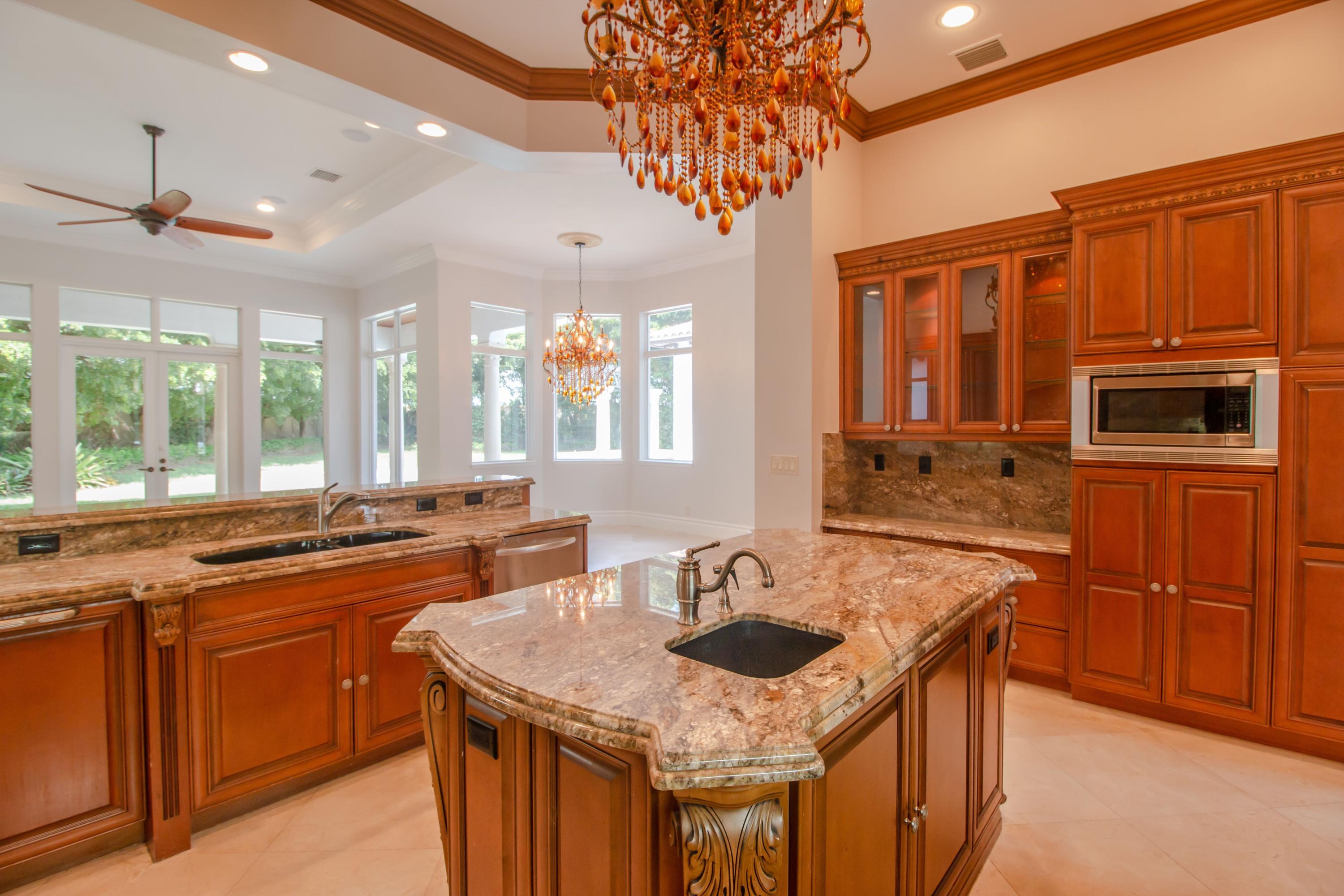 9495 Grand Estates Way Boca Raton, FL 33496 - Photo 16 of 50 KITCHEN
