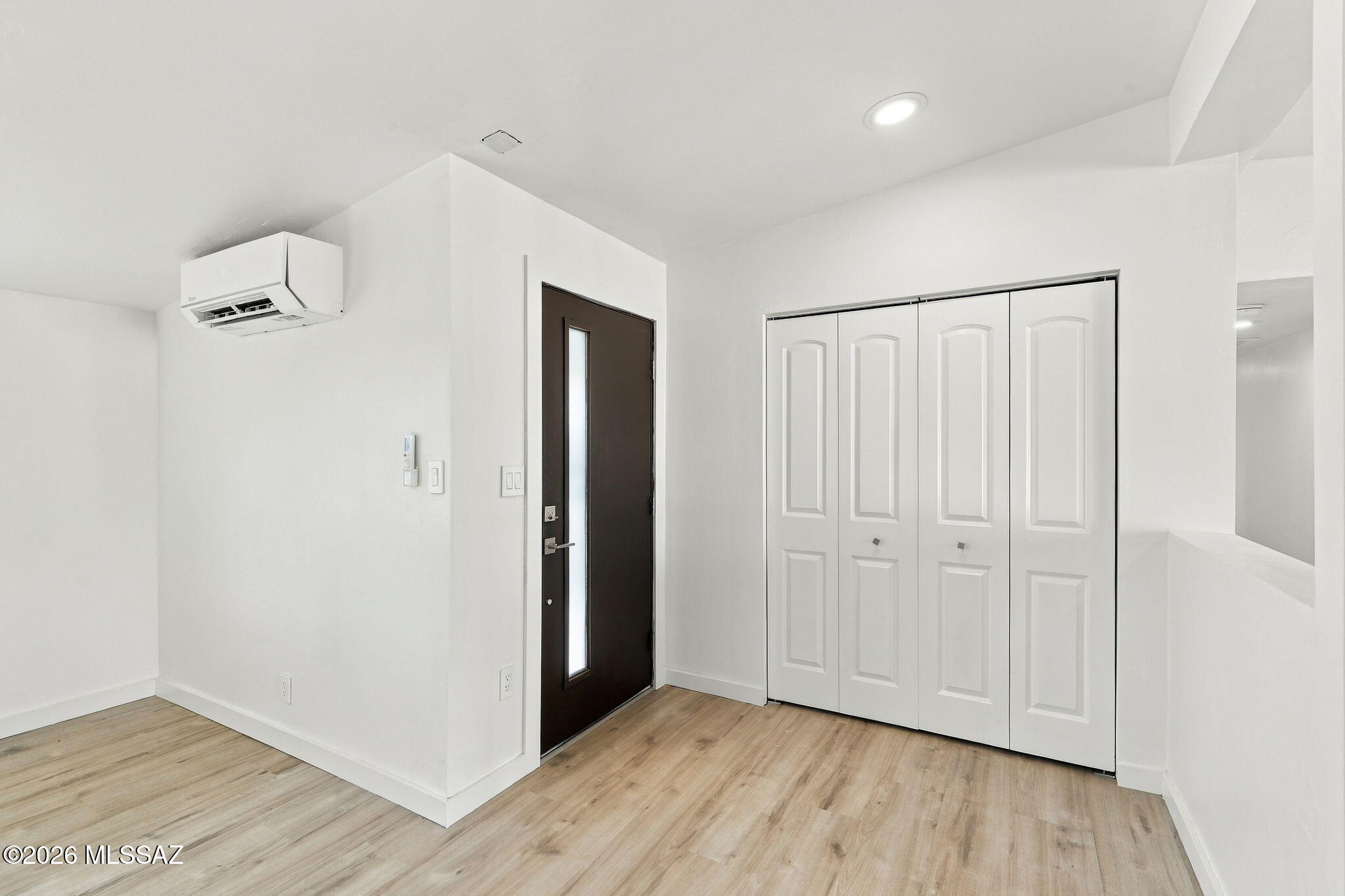 Main Residence - Entry