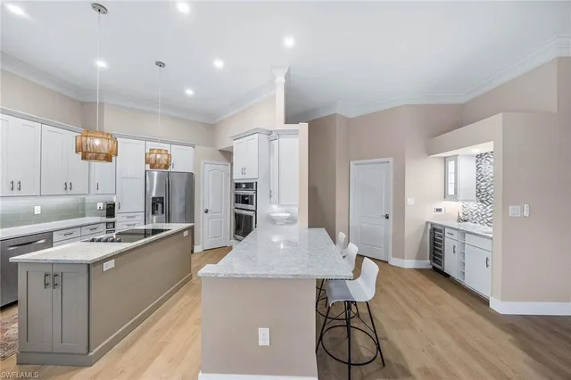 $1,100,000 | 4896 Shearwater Lane, Naples, FL 34119