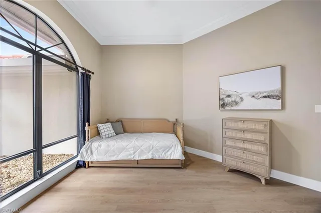 $1,100,000 | 4896 Shearwater Lane, Naples, FL 34119