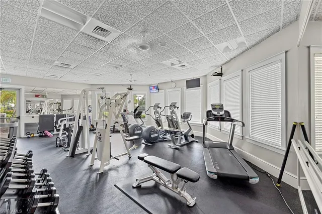 $1,100,000 | 4896 Shearwater Lane, Naples, FL 34119