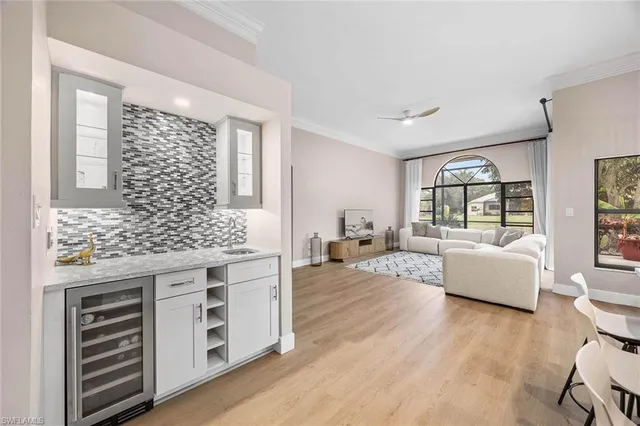 $1,100,000 | 4896 Shearwater Lane, Naples, FL 34119