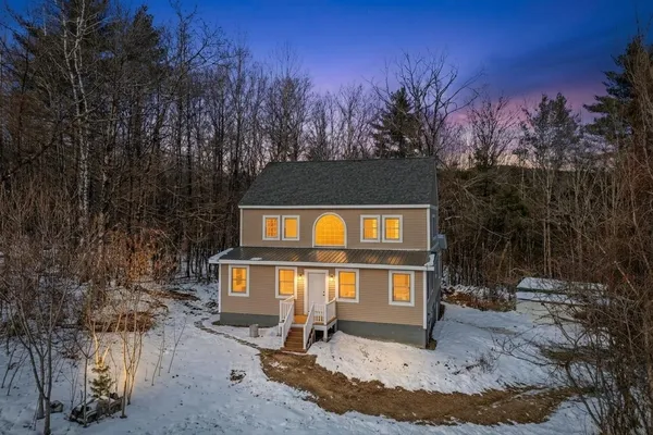 $559,900 | 738 Old Hillsboro Road, Henniker, NH 03242