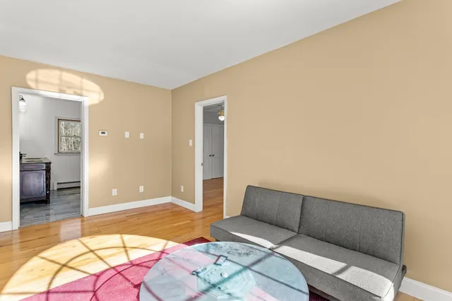 $620,000 | 738 Old Hillsboro Road, Henniker, NH 03242