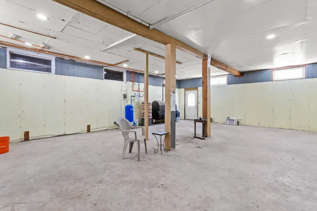 $620,000 | 738 Old Hillsboro Road, Henniker, NH 03242