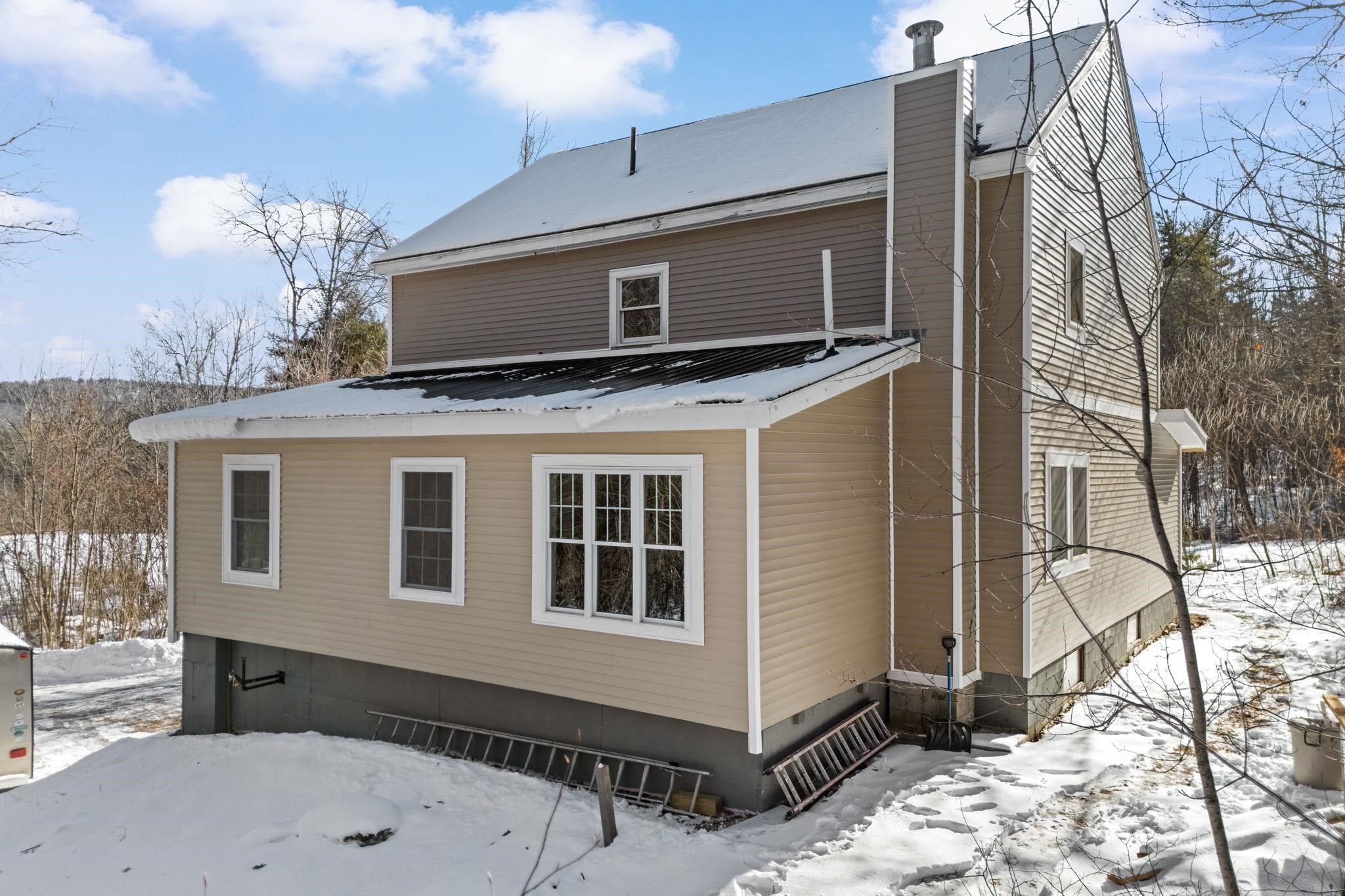 738 Old Hillsboro Road Henniker, NH 03242 - Photo 6 of 60