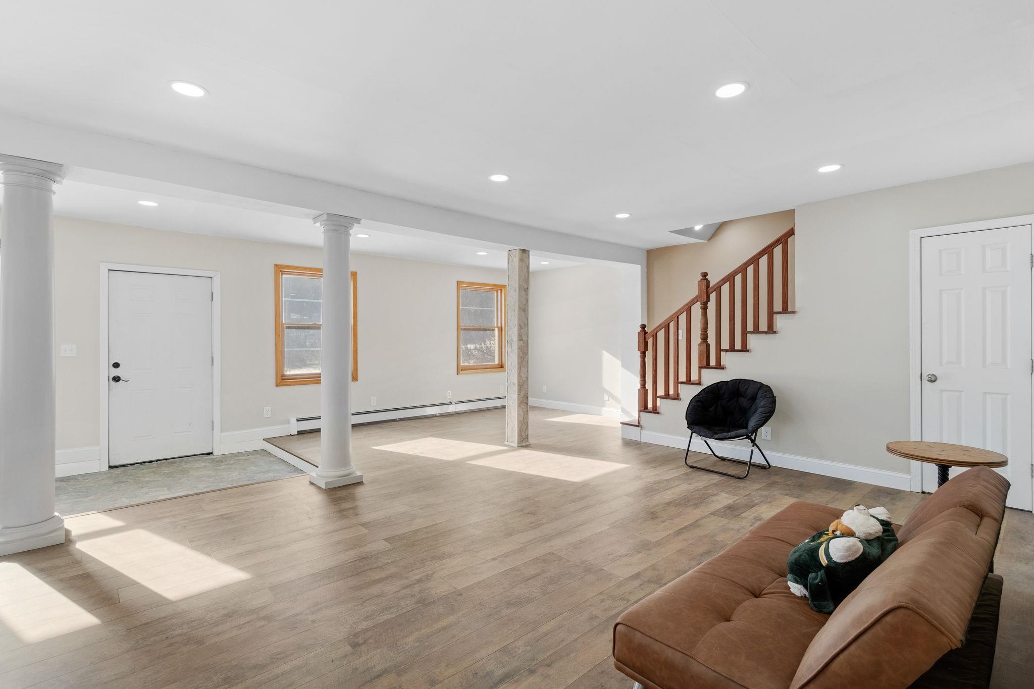 738 Old Hillsboro Road Henniker, NH 03242 - Photo 6 of 53