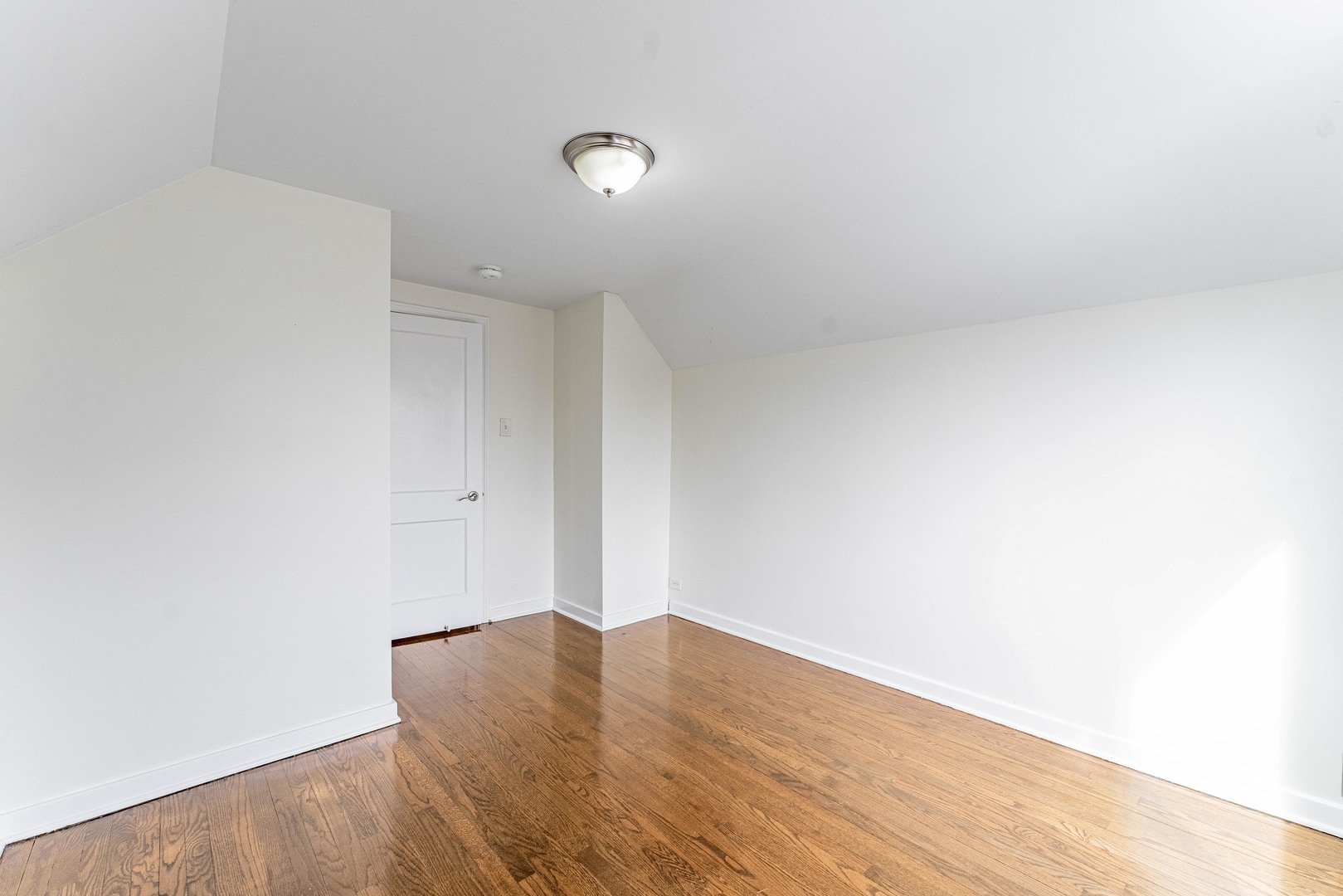 2817 Maple Avenue Berwyn, IL 60402 - Photo 13 of 30