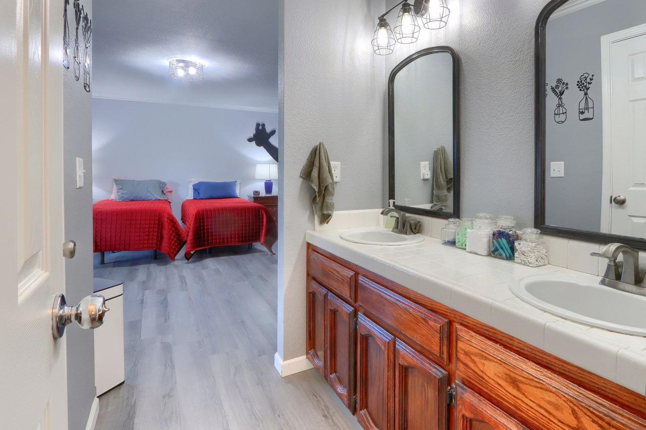 31101 Wyle Ranch Road North Fork, CA 93643 - Photo 27 of 62