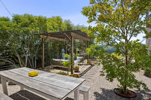 $2,495,000 | 196 Oak Springs Drive, San Anselmo, CA 94960