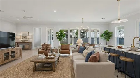 $690,000 | 816 Colony Place, Metairie, LA 70003