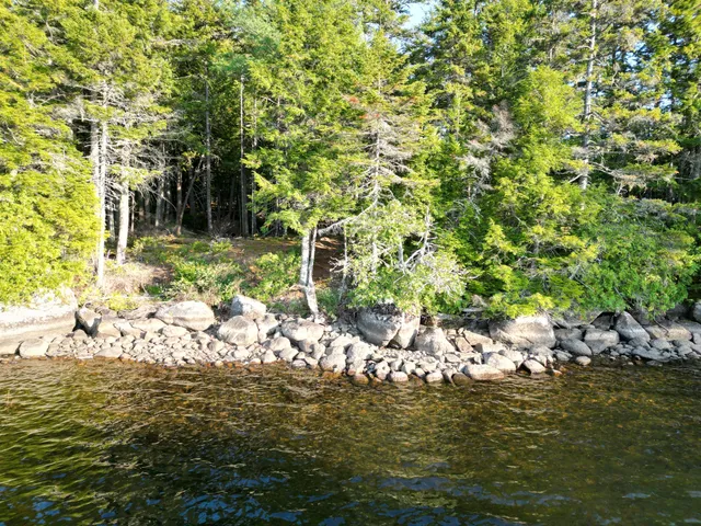 $349,000 | 153 Pine Cone Trail, Lakeville, ME 04487