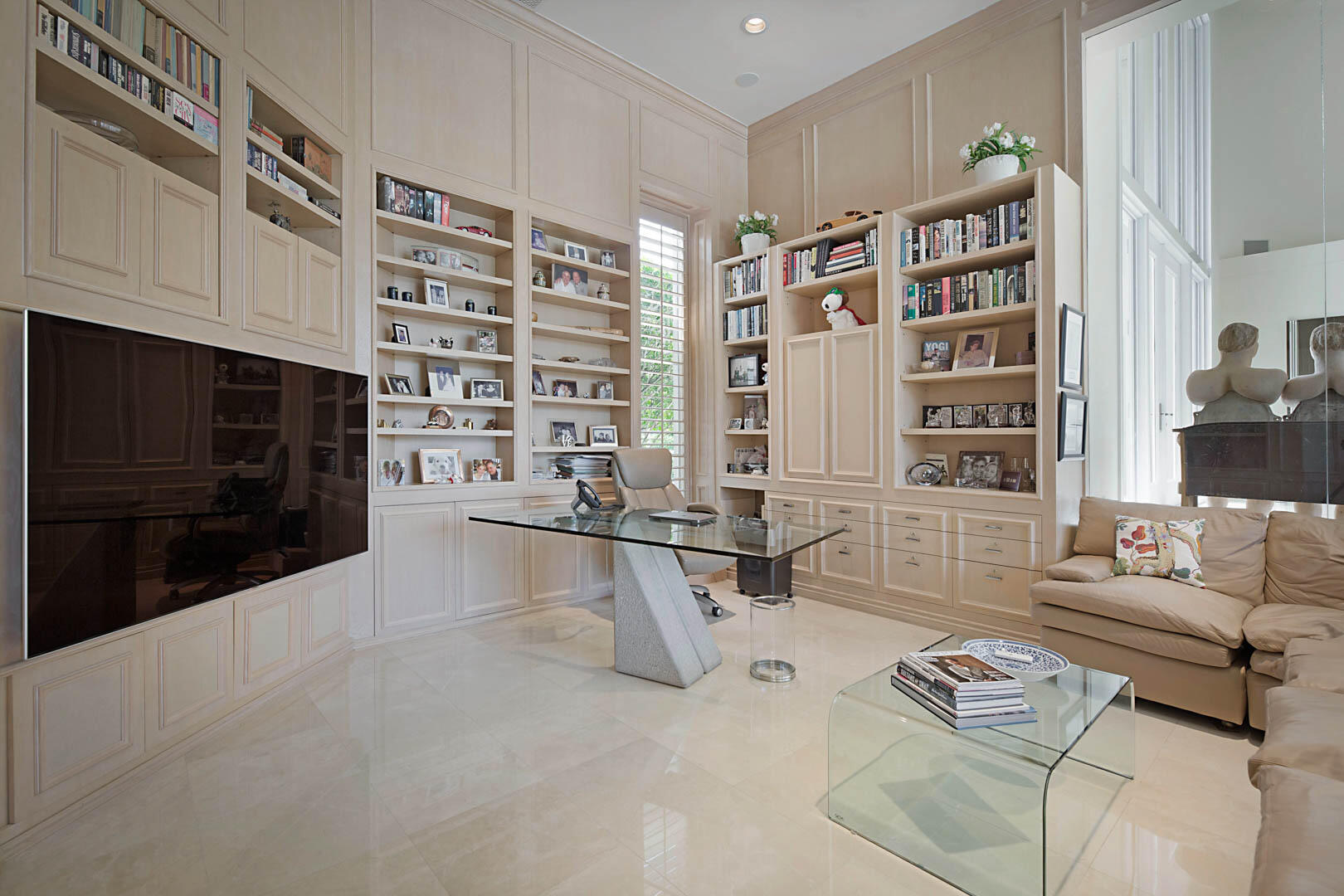 7207 Valencia Drive Boca Raton, FL 33433 - Photo 15 of 50 Glass Enclosed Office/Den