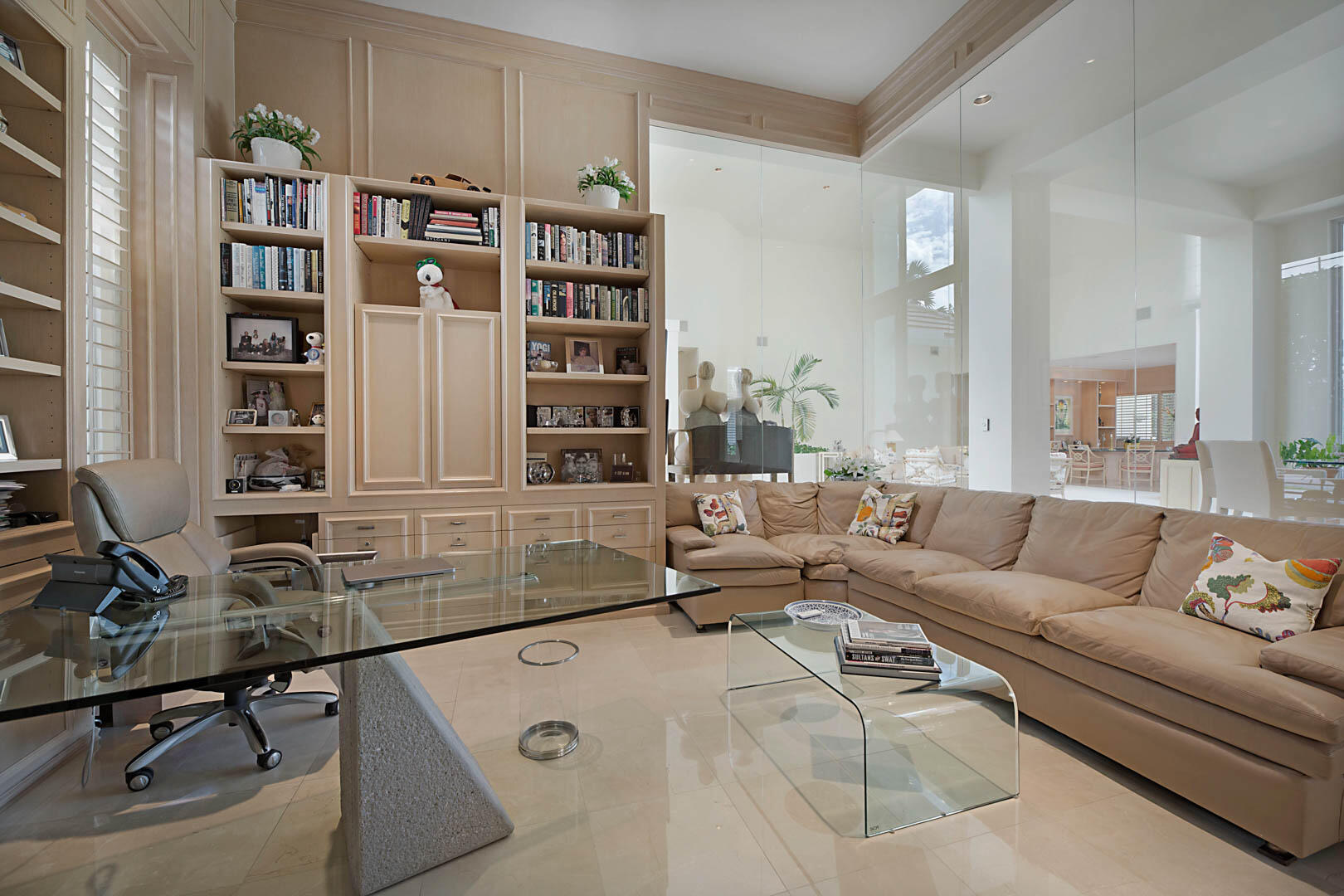 7207 Valencia Drive Boca Raton, FL 33433 - Photo 16 of 50 Custom Built-ins