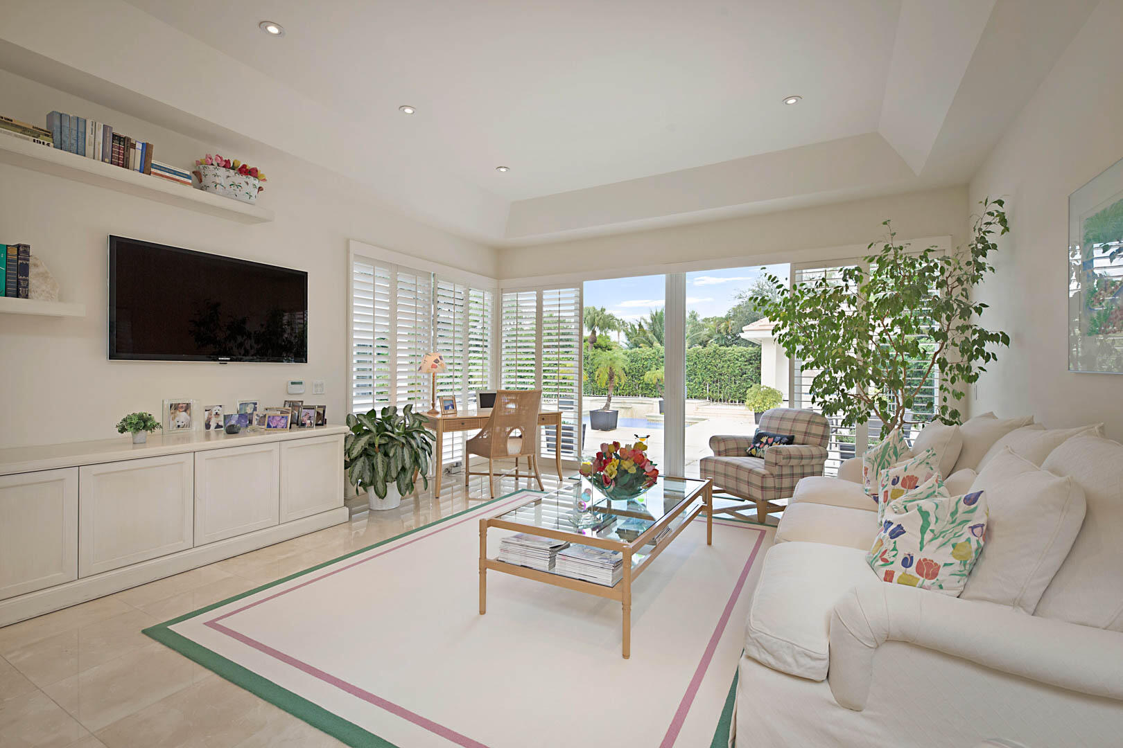 7207 Valencia Drive Boca Raton, FL 33433 - Photo 23 of 50 Family Room