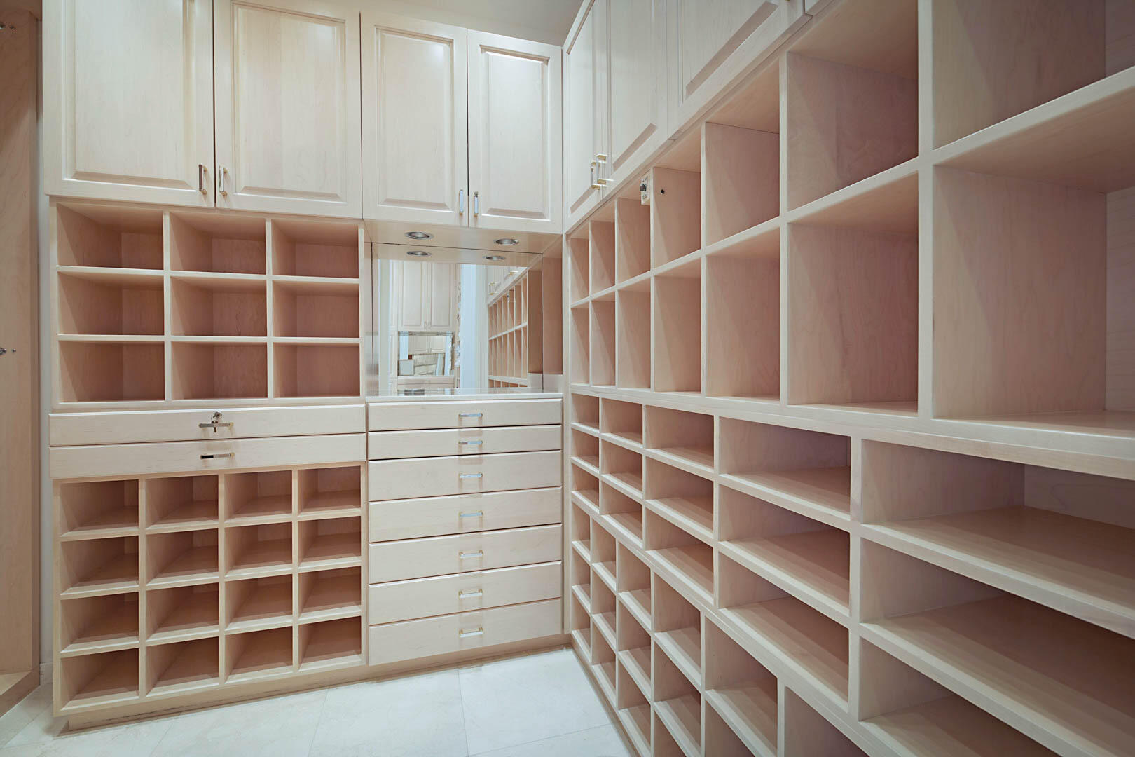 7207 Valencia Drive Boca Raton, FL 33433 - Photo 28 of 50 Closet