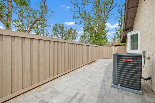 $3,800 | 92 Orchard, Irvine, CA 92618
