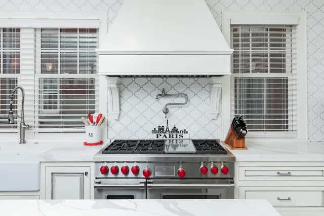 $1,595,000 | 818 Summit Avenue, St. Paul, MN 55105