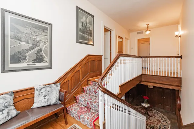 $1,595,000 | 818 Summit Avenue, St. Paul, MN 55105