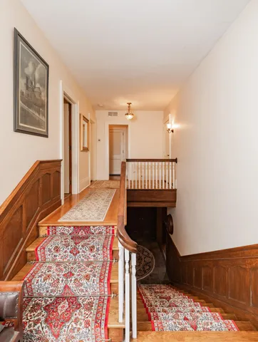 $1,595,000 | 818 Summit Avenue, St. Paul, MN 55105