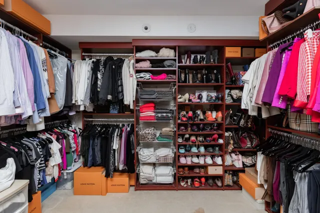 $1,595,000 | 818 Summit Avenue, St. Paul, MN 55105