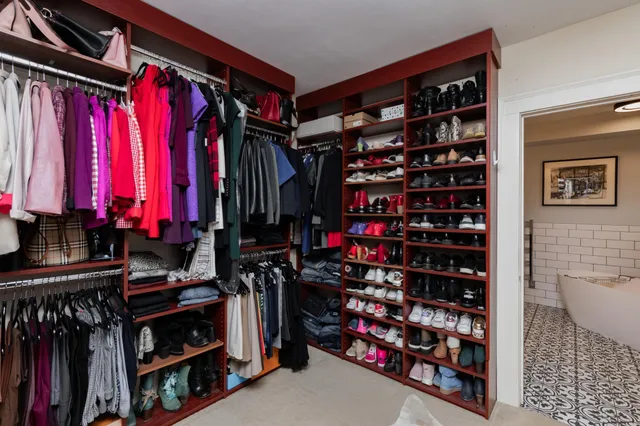 $1,595,000 | 818 Summit Avenue, St. Paul, MN 55105