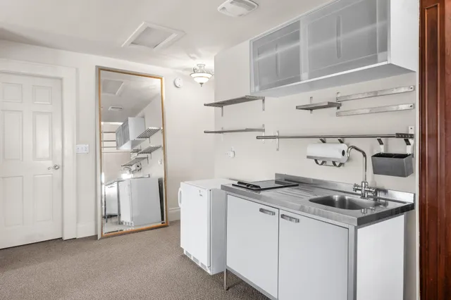 $1,595,000 | 818 Summit Avenue, St. Paul, MN 55105