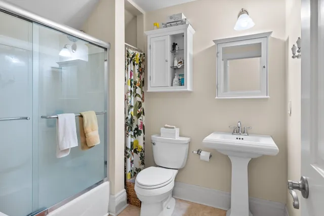 $1,595,000 | 818 Summit Avenue, St. Paul, MN 55105