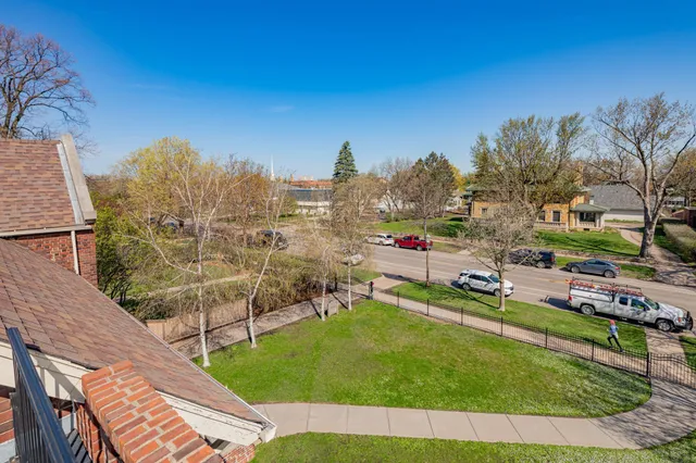 $1,595,000 | 818 Summit Avenue, St. Paul, MN 55105