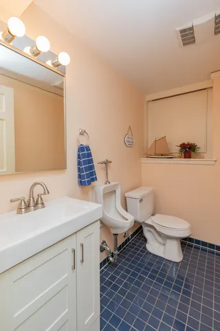 $1,595,000 | 818 Summit Avenue, St. Paul, MN 55105