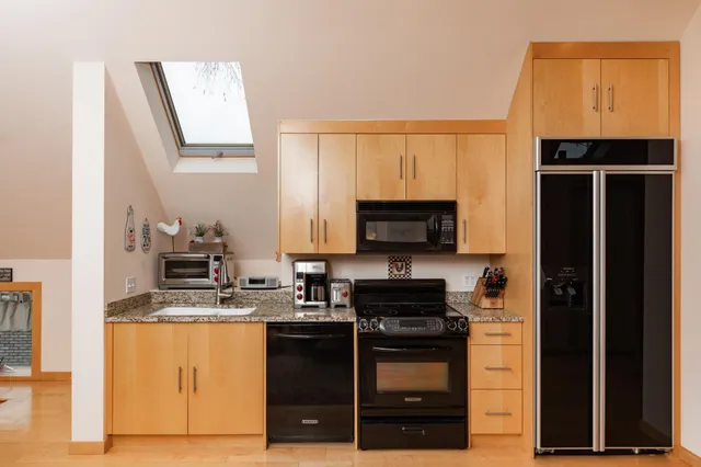 $1,595,000 | 818 Summit Avenue, St. Paul, MN 55105