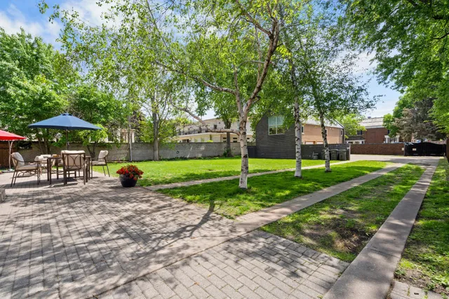 $1,595,000 | 818 Summit Avenue, St. Paul, MN 55105