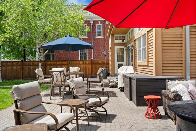 $1,595,000 | 818 Summit Avenue, St. Paul, MN 55105