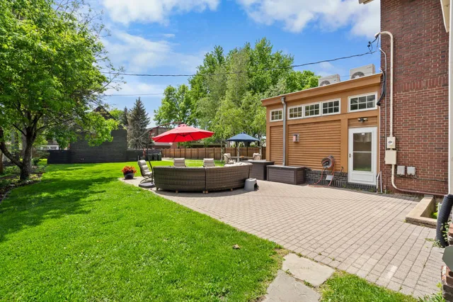 $1,595,000 | 818 Summit Avenue, St. Paul, MN 55105