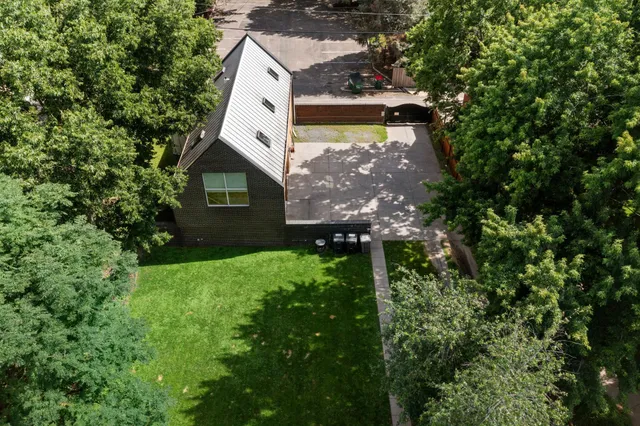 $1,595,000 | 818 Summit Avenue, St. Paul, MN 55105