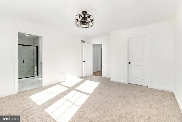 $449,900 | 120 Valley Carlisle Pa, Carlisle, PA 17013