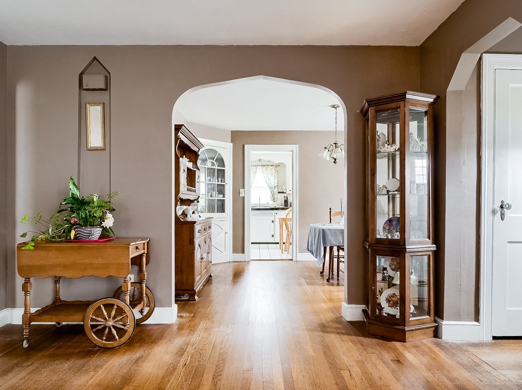 54 Purchase Street Worcester, MA 01606 - Photo 10 of 25 Gallery Image 10