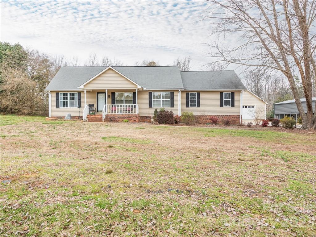 6756 Drakestone Road Kannapolis, NC 28081 - Photo 1 of 19 Gallery Image 1