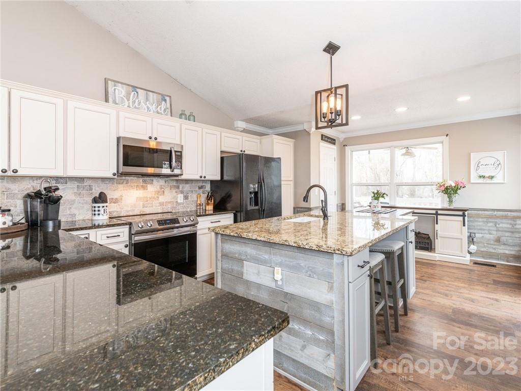 6756 Drakestone Road Kannapolis, NC 28081 - Photo 6 of 19 Gallery Image 6