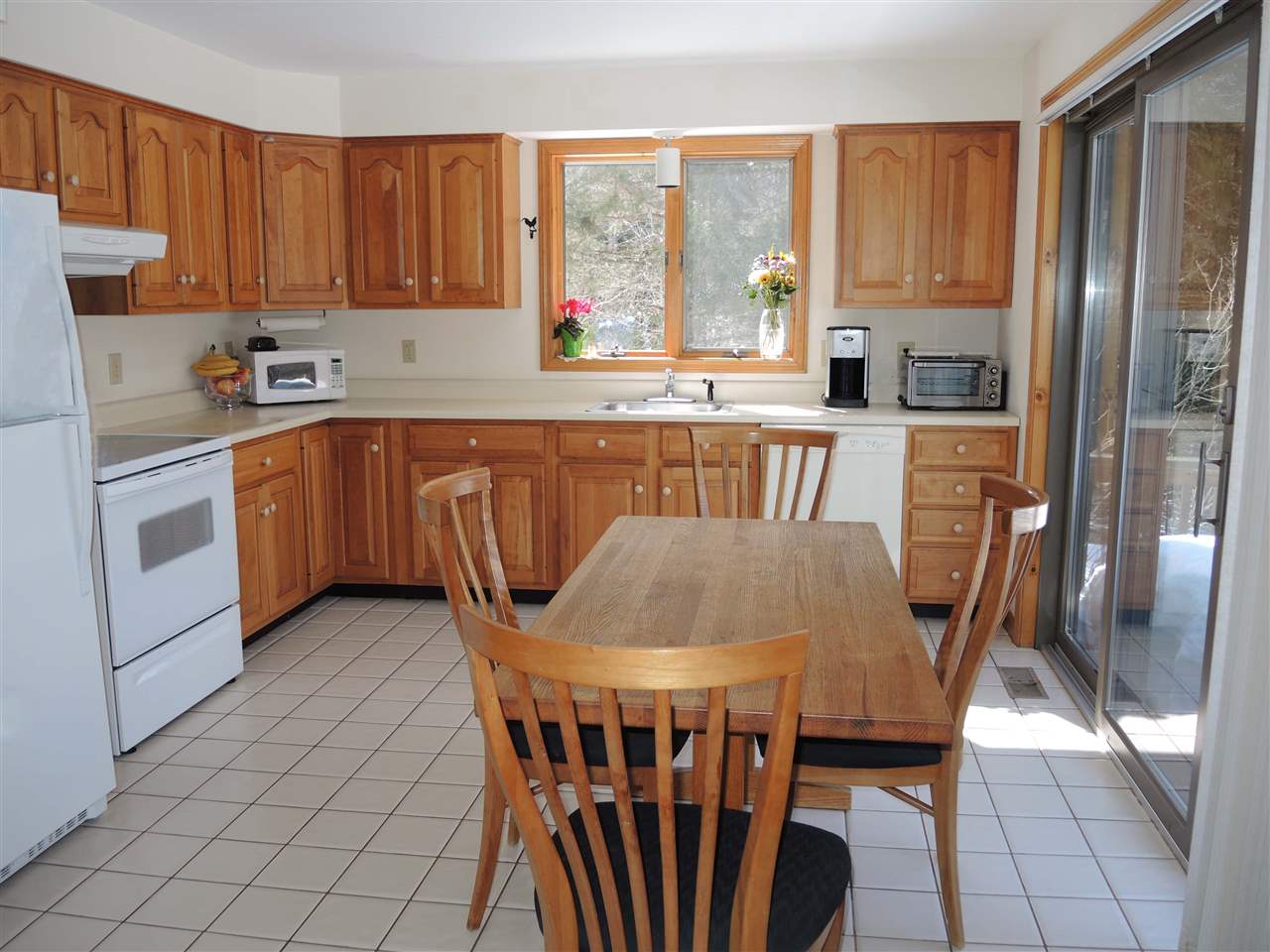 392 Summit Road Mount Holly, VT 05758 - Photo 6 of 18