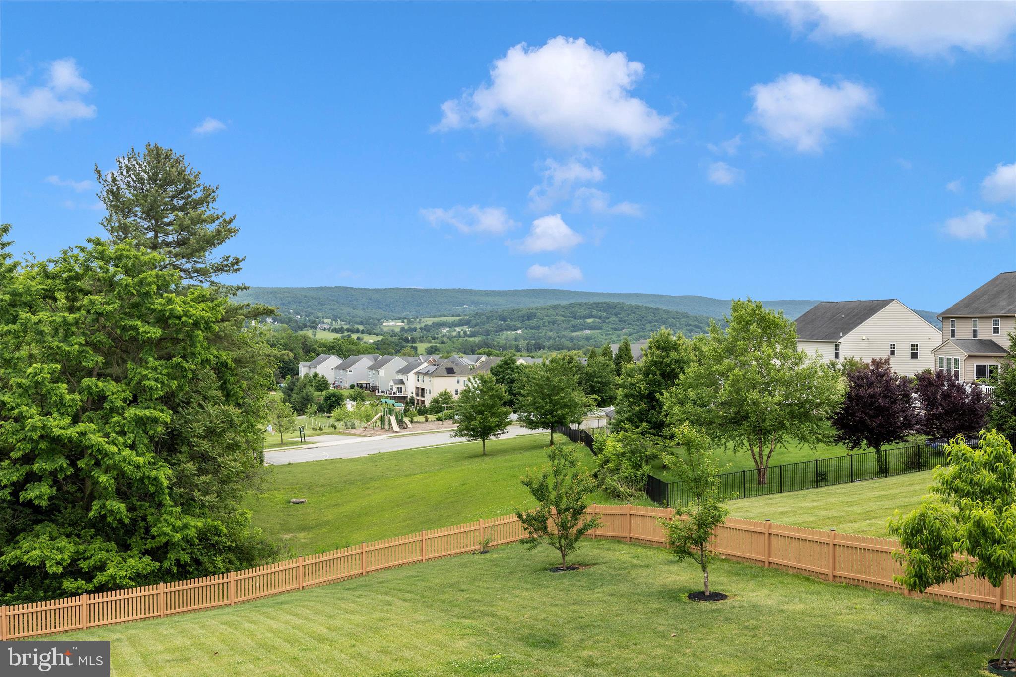 10409 Easterday Road Myersville, MD 21773 - Photo 4 of 57 Balcony View