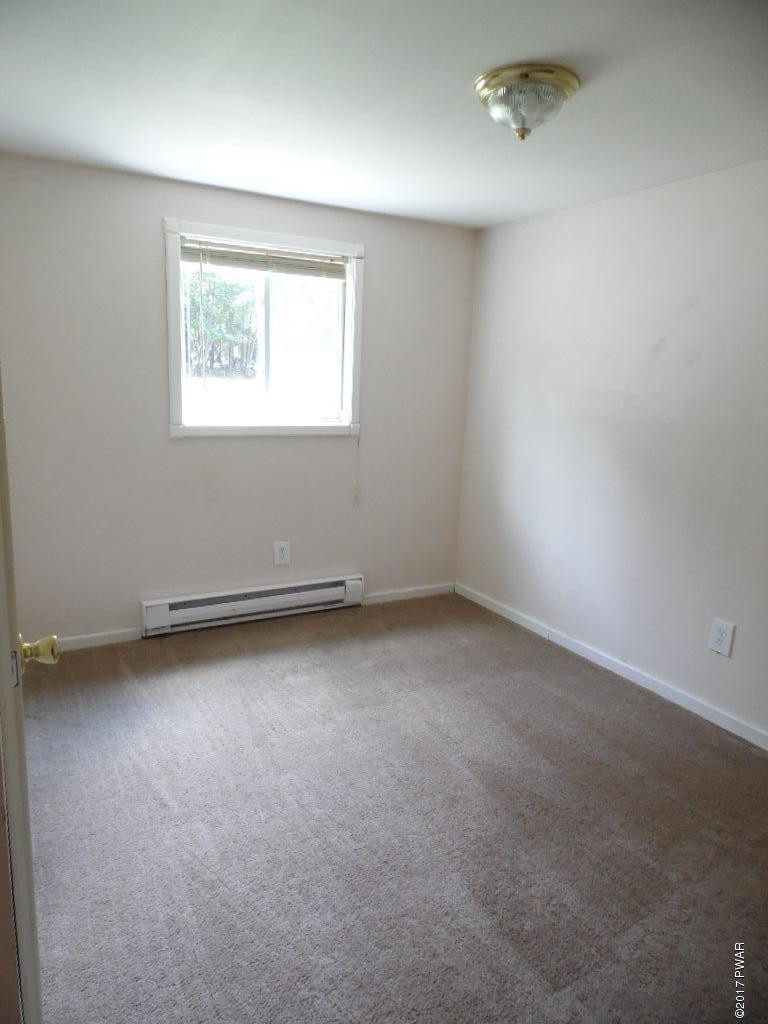 138 Heather Hill Road Dingmans Ferry, PA 18328 - Photo 10 of 21