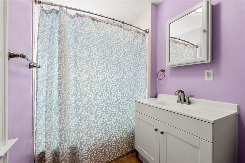 52 High Street, Unit 1 Methuen, MA 01844 - Photo 16 of 20