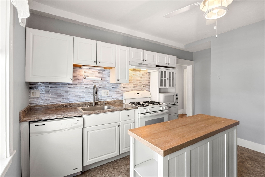 52 High Street, Unit 1 Methuen, MA 01844 - Photo 6 of 20