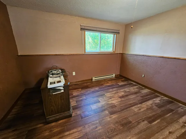 $185,000 | 1448 13th Street North, Wahpeton, ND 58075