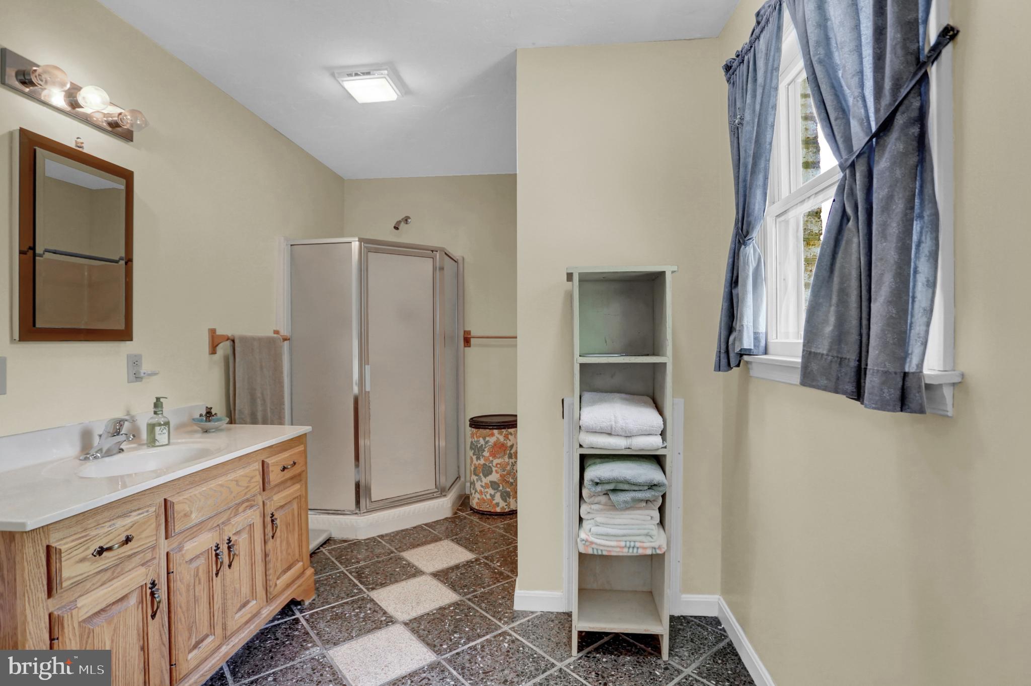 1029 Orrtanna Road Orrtanna, PA 17353 - Photo 22 of 37 Gallery Image 22