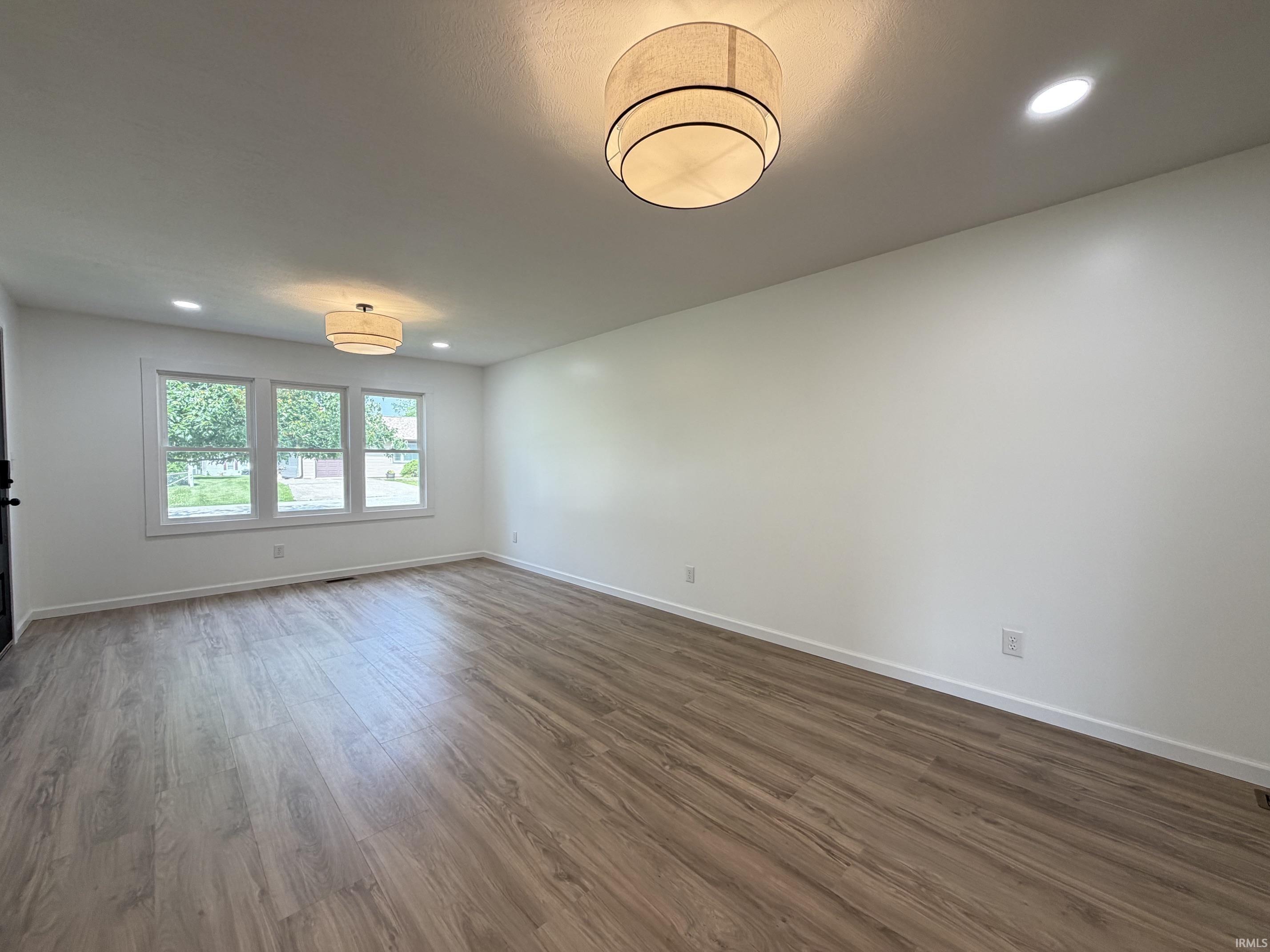 1312 8th Street Covington, IN 47932 - Photo 3 of 22